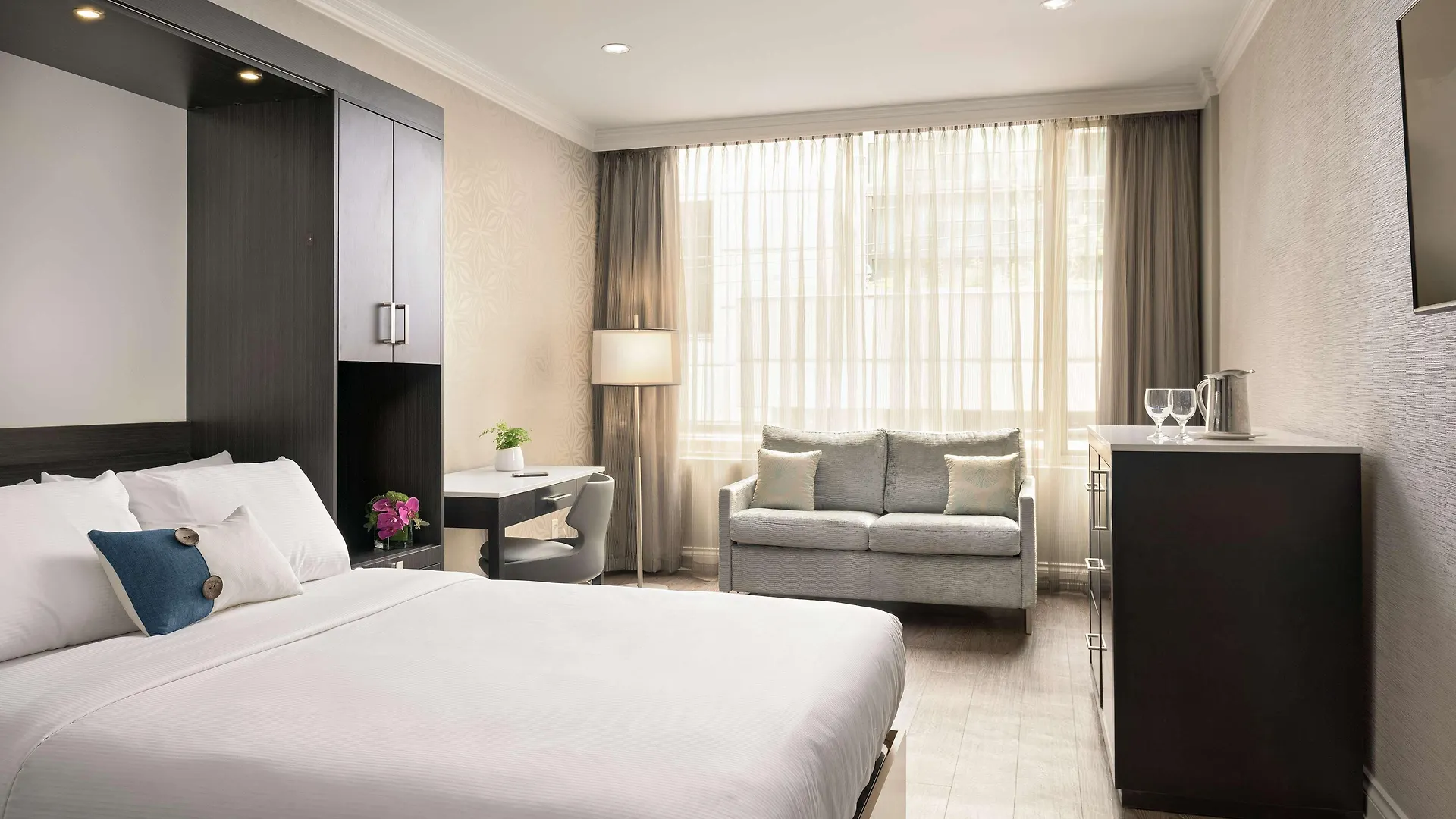 Georgian Court Hotel, Worldhotels Elite Vancouver 4*,  Canada