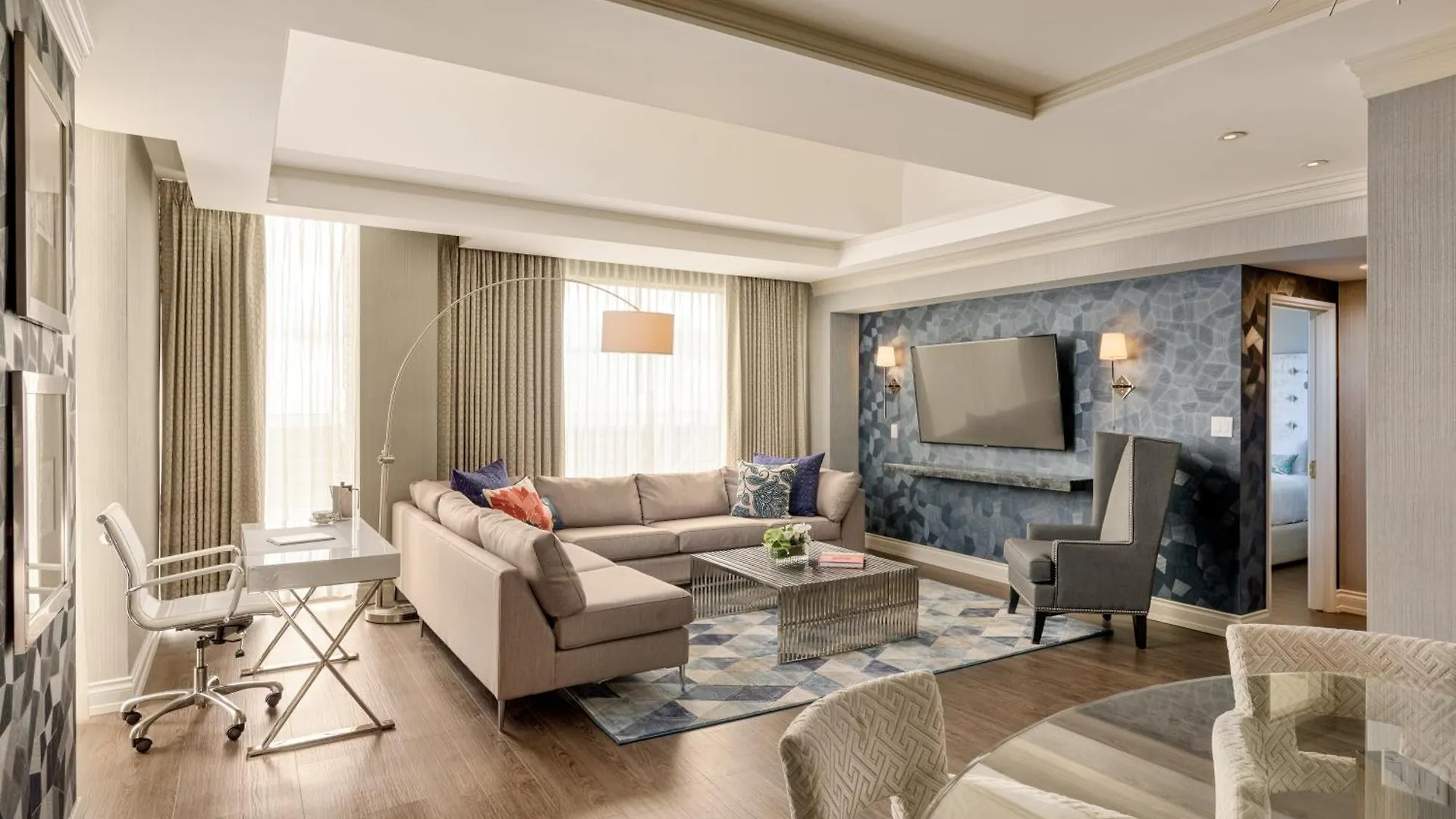 Georgian Court Hotel, Worldhotels Elite Vancouver Hotel
